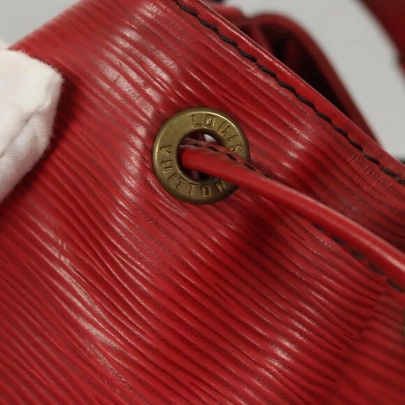 LOUIS VUITTON Epi Petit Noe Shoulder Bag Red M44107 LV Auth 127112 - Picture 13 of 16